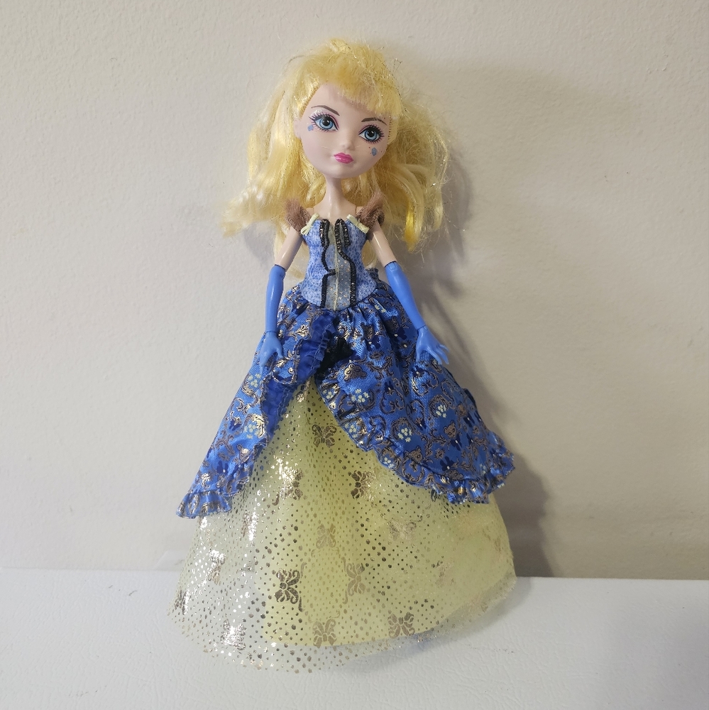 Mattel Ever After High Thronecoming Blondie Lockes Goldie Doll